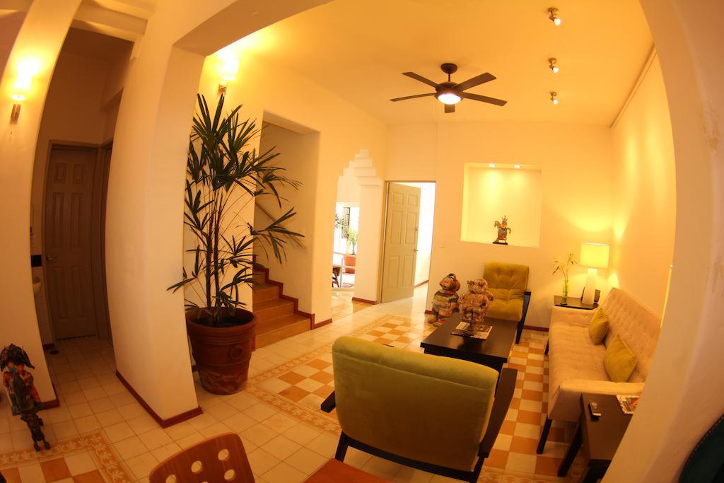 La Fe Hotel And Arts Γκουανταλαχάρα Εξωτερικό φωτογραφία